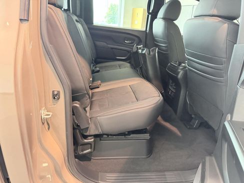 Used 2021 Nissan Titan PRO-4X w/ Pro-4x Utility Package AWD/4WD image 26