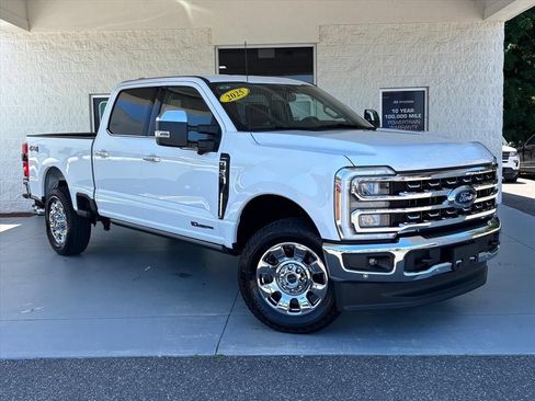 Used 2025 Ford F250 Lariat w/ Lariat Ultimate Package AWD/4WD image 1