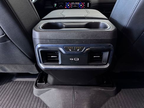 Used 2024 Chevrolet Silverado 2500 LTZ w/ LTZ Convenience Package image 27