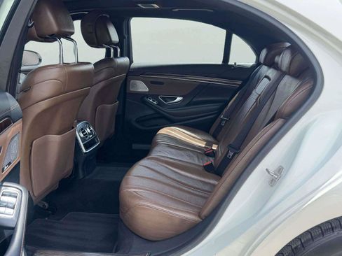 Used 2018 Mercedes-Benz S 450 Sedan image 30