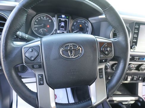 Used 2023 Toyota Tacoma Limited AWD/4WD image 33