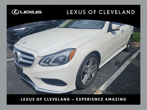 Used 2016 Mercedes-Benz E 350 4MATIC Sedan image 1