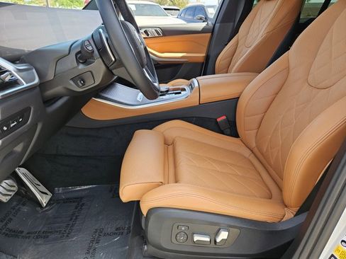 Certified 2024 BMW X5 xDrive40i w/ Premium Package image 15