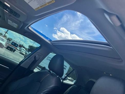 Used 2019 Toyota Camry XLE w/ Driver Assist Package FWD image 14
