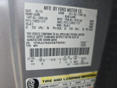 Used 2013 Ford Expedition Limited RWD image 48