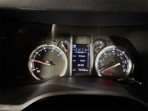 Used 2024 Toyota 4Runner TRD Off-Road image 17