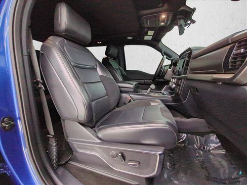 Used 2022 Ford F150 Raptor w/ Raptor 37 Performance Package AWD/4WD image 25