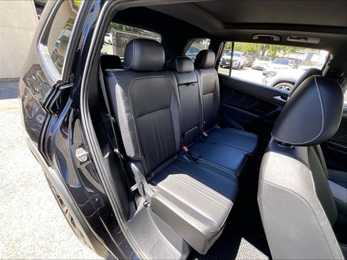 Certified 2023 Volkswagen Tiguan SE R-Line FWD image 26
