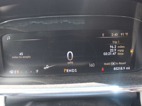 Used 2017 Lincoln Continental Reserve w/ Climate Package FWD image 19