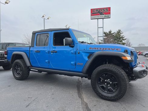 Used 2023 Jeep Gladiator Mojave image 52