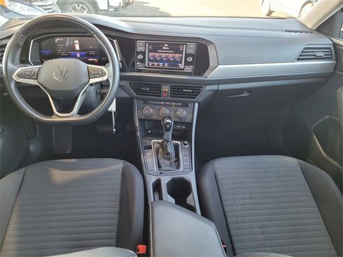 Used 2024 Volkswagen Jetta S image 6