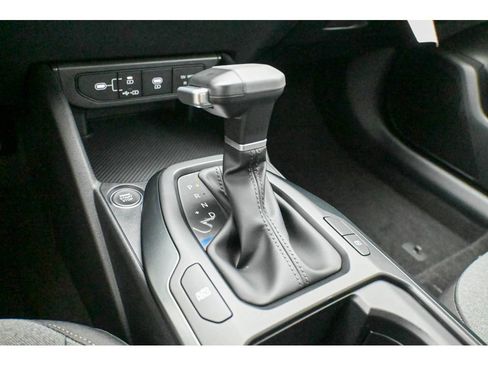 New 2025 Kia K4 image 23