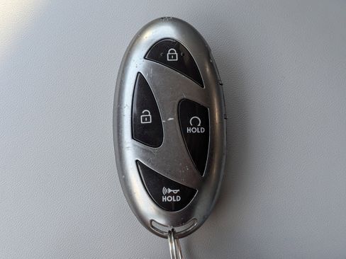 Used 2024 Hyundai Kona Limited AWD/4WD image 38