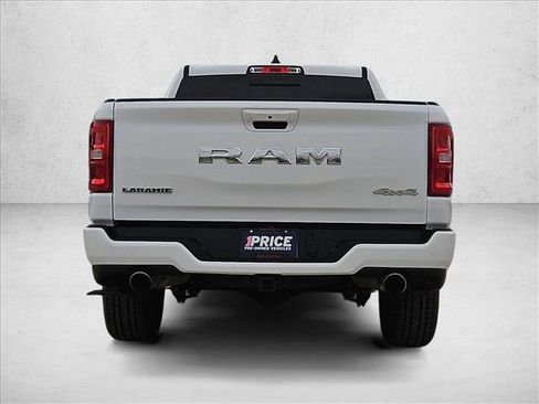 Used 2025 RAM 1500 Laramie AWD/4WD image 6