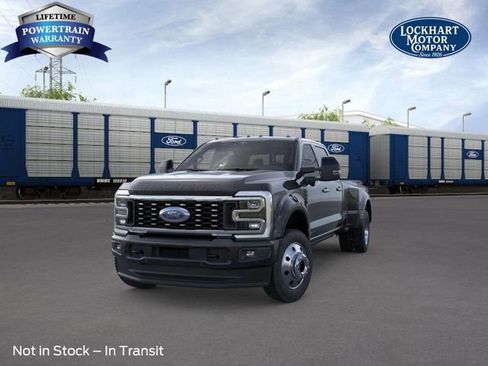 New 2026 Ford F450 Platinum w/ FX4 Off-Road Package image 3