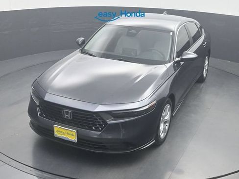 Used 2025 Honda Accord LX image 21