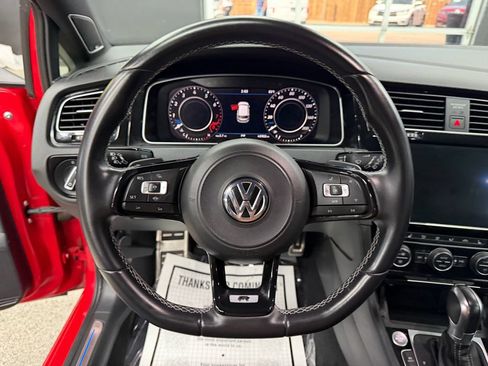 Used 2019 Volkswagen Golf R 4-Door AWD/4WD image 23