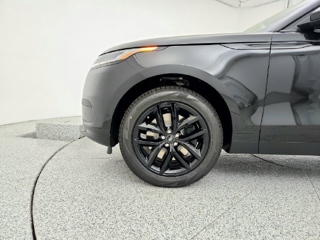 New 2026 Land Rover Range Rover Velar S AWD/4WD image 29