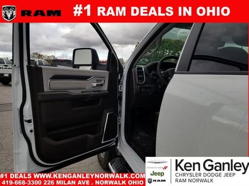New 2026 RAM 3500 Laramie w/ Max Tow Package AWD/4WD image 11