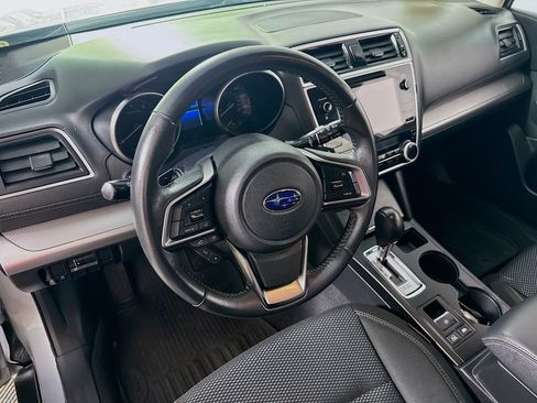 Used 2018 Subaru Outback 2.5i Premium AWD/4WD image 12