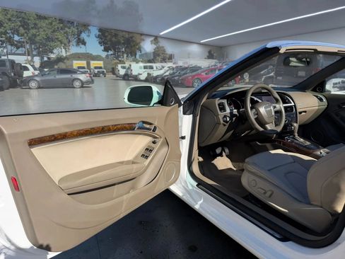 Used 2011 Audi A5 2.0T Premium Plus w/ Premium Plus Pkg AWD/4WD image 8