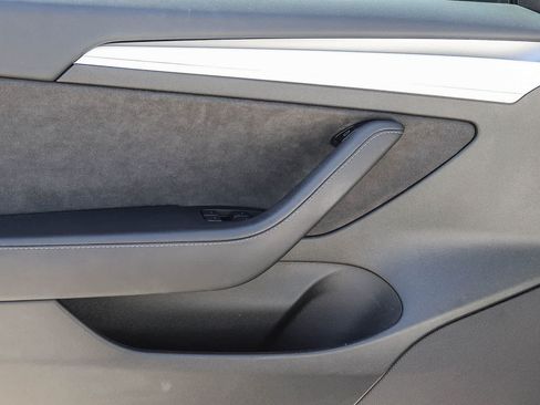 Used 2023 Tesla Model 3 Standard Range RWD image 22