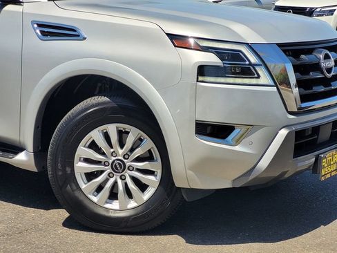 Certified 2024 Nissan Armada SV AWD/4WD image 9