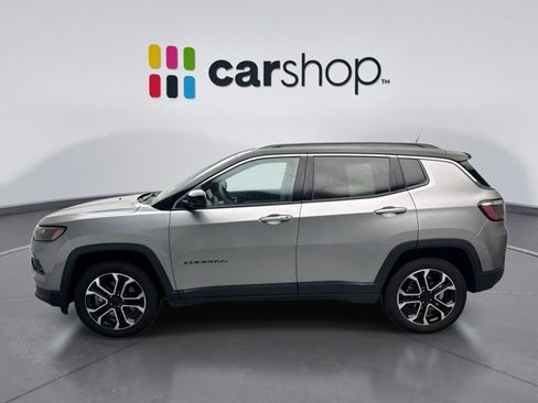 Used 2023 Jeep Compass Limited image 2