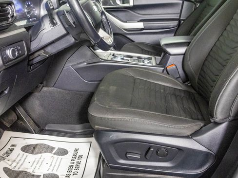 Used 2021 Ford Explorer XLT w/ Class III Trailer Tow Package image 48