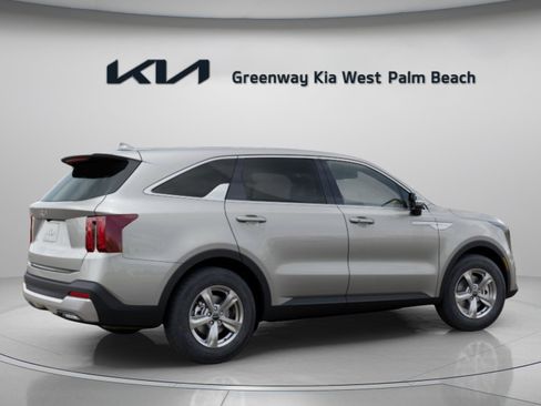 New 2026 Kia Sorento LX FWD image 8