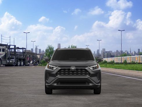 New 2025 Toyota RAV4 XLE image 17