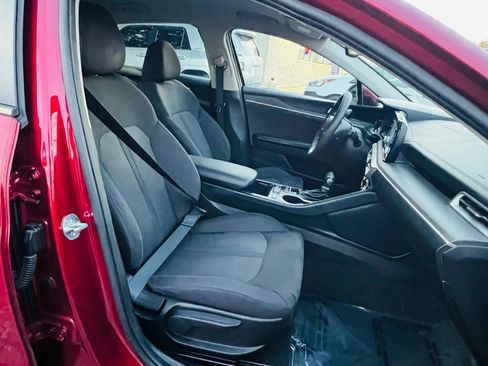 Used 2023 Kia K5 LXS image 12