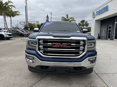 Used 2018 GMC Sierra 1500 SLT AWD/4WD image 29