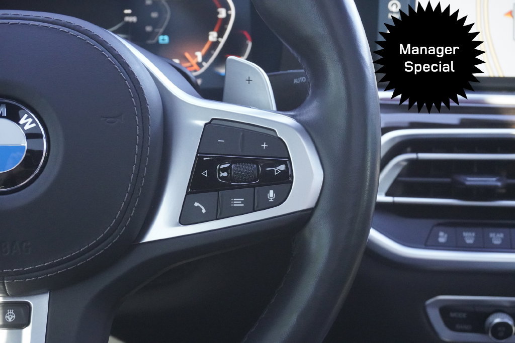 Used 2021 BMW X6 M50i AWD/4WD image 13