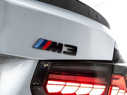 Used 2015 BMW M3 image 11