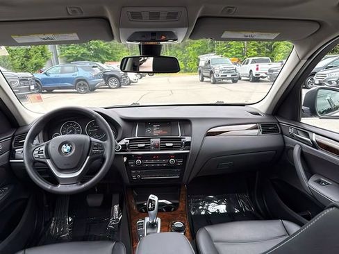Used 2017 BMW X3 xDrive28i AWD/4WD image 26