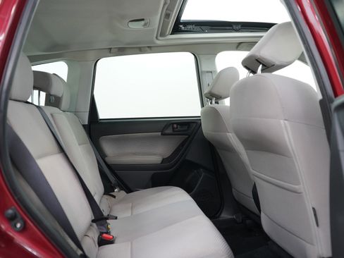 Used 2017 Subaru Forester 2.5i Premium w/ All-Weather Package AWD/4WD image 12