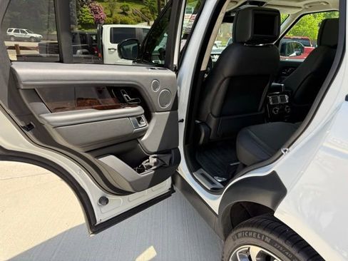 Used 2018 Land Rover Range Rover Supercharged AWD/4WD image 54