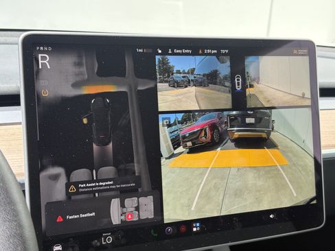 Used 2024 Tesla Model Y 2WD image 22