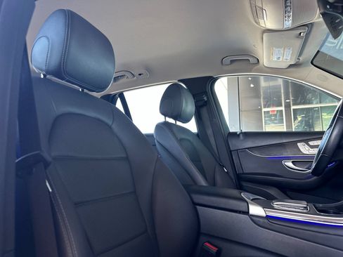Certified 2022 Mercedes-Benz GLC 300 image 18