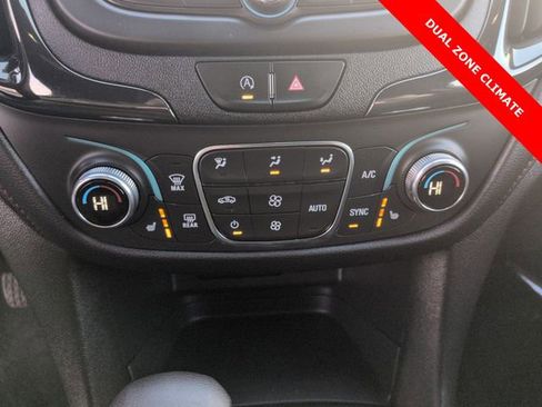 Used 2023 Chevrolet Equinox RS image 18