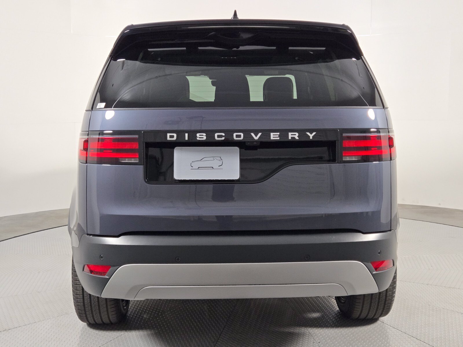 New 2026 Land Rover Discovery S AWD/4WD image 7