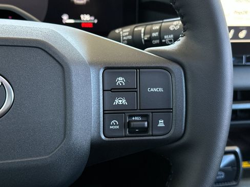 New 2026 Toyota RAV4 XSE AWD/4WD image 27