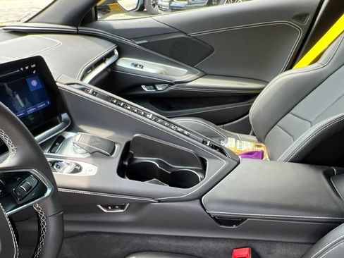 Used 2025 Chevrolet Corvette E-Ray AWD/4WD image 11