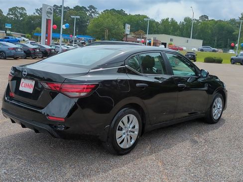 New 2025 Nissan Sentra S image 5