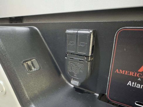 Used 2023 GMC Sierra 2500 Denali image 27