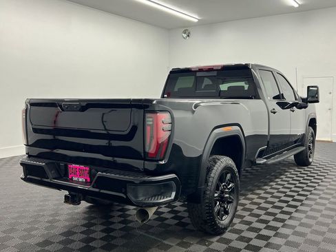 Used 2025 GMC Sierra 3500 AT4 w/ AT4 Premium Plus Package image 8
