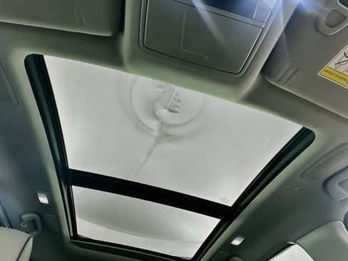 Used 2020 Acura RDX FWD w/ Advance Package image 25
