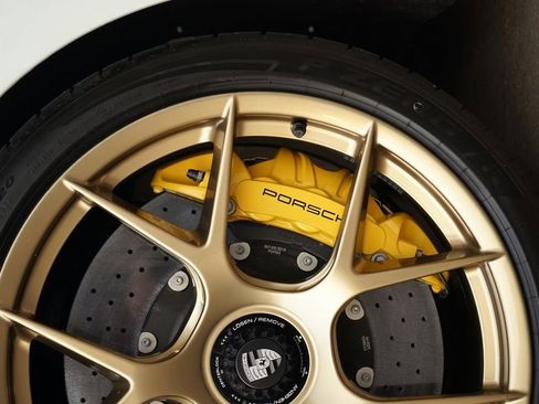Used 2026 Porsche 911 GT3 RWD image 36