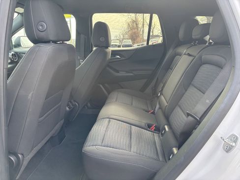 Used 2025 Chevrolet Equinox LT image 25